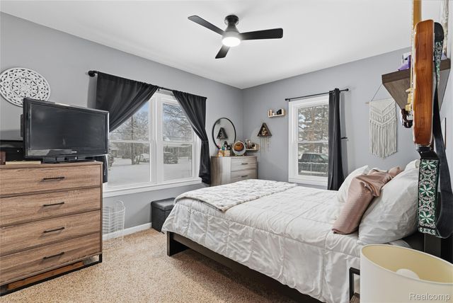 845 Olive Street, Oxford Charter Township, MI 48371