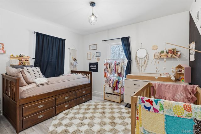 845 Olive Street, Oxford Charter Township, MI 48371