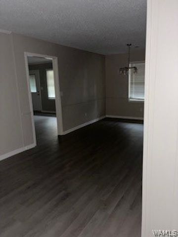 2046 25th E, Tuscaloosa, AL 35404