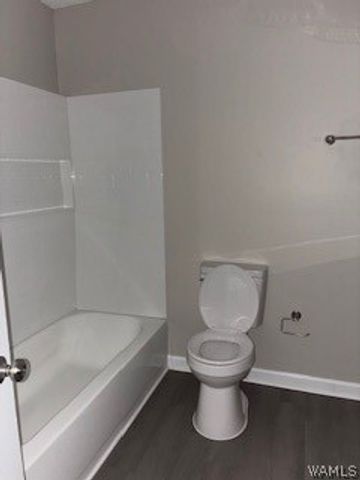 2046 25th E, Tuscaloosa, AL 35404