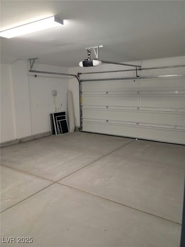 8490 Cabirolera Avenue, Las Vegas, NV 89149