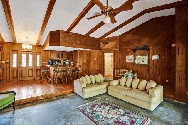 17151 SW 62nd Court, Southwest Ranches, FL 33331