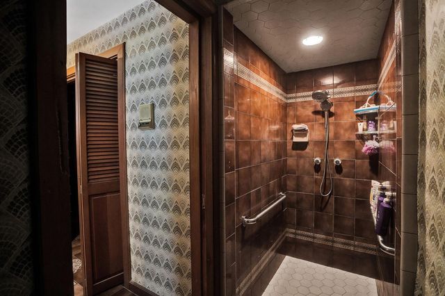 17151 SW 62nd Court, Southwest Ranches, FL 33331
