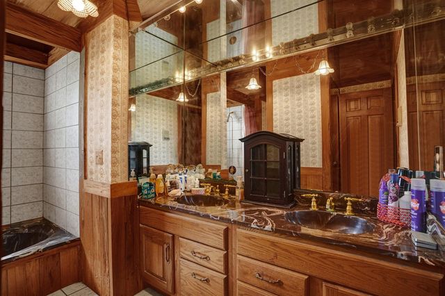 17151 SW 62nd Court, Southwest Ranches, FL 33331