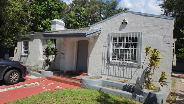 655 NE 80TH Street, Miami, FL 33138
