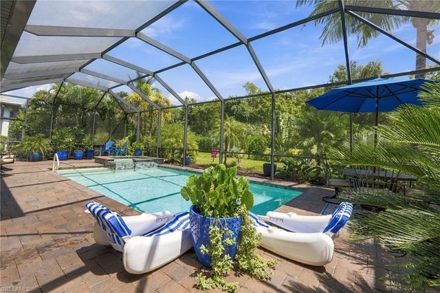 2324 Grenadines WAY, Naples, FL 34120