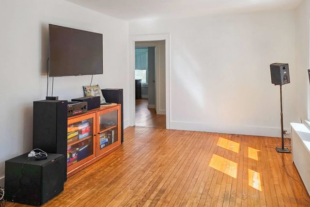 1668 Hartford Avenue, Hartford, VT 05001