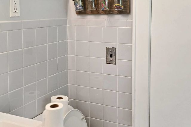 1668 Hartford Avenue, Hartford, VT 05001