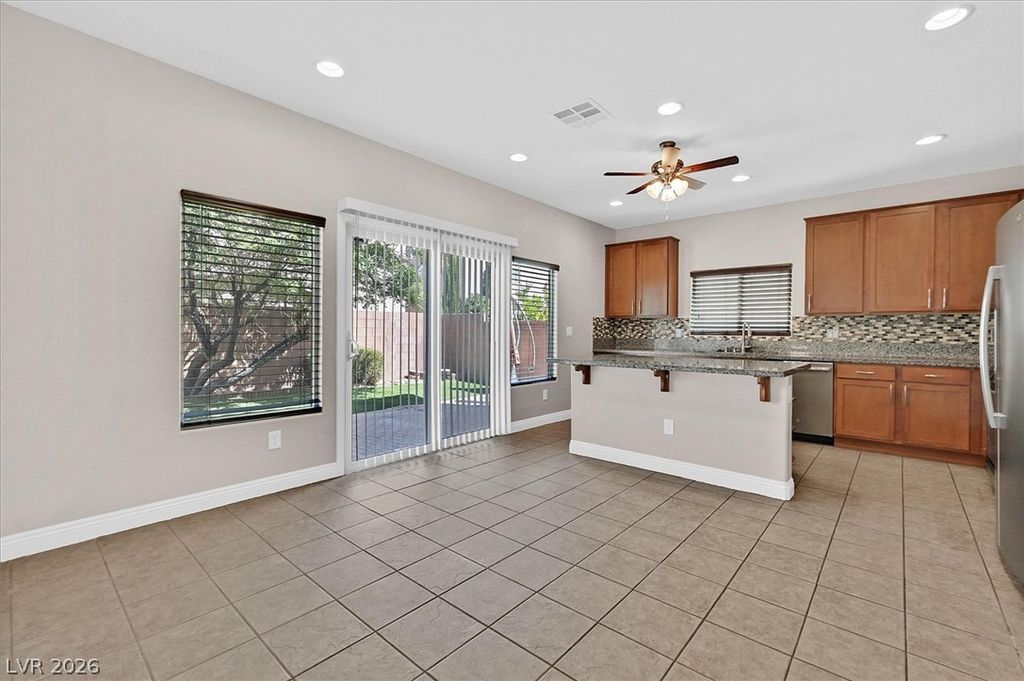 10656 Snow Lake Street, Las Vegas, NV 89179 — photo 5