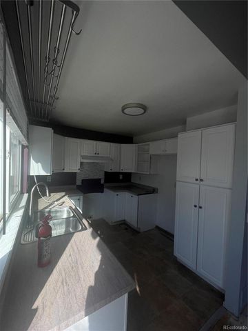 3817 S Ceylon Way, Aurora, CO 80013