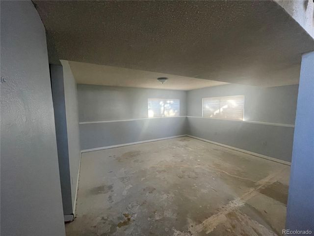 3817 S Ceylon Way, Aurora, CO 80013