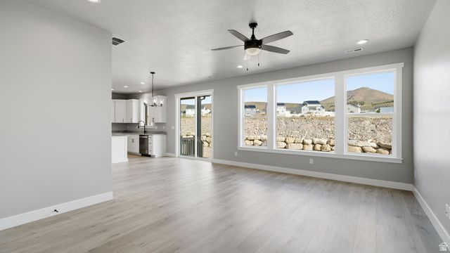 3385 E BAYWATER DR, Eagle Mountain, UT 84005