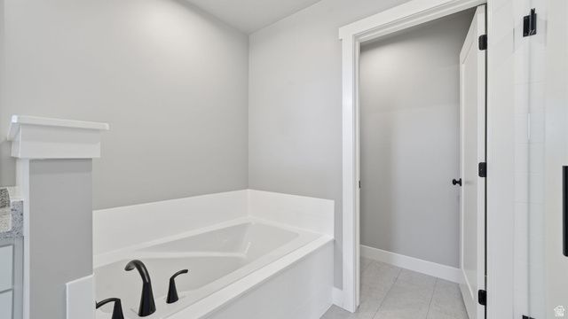 3385 E BAYWATER DR, Eagle Mountain, UT 84005