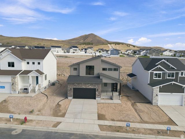 3385 E BAYWATER DR, Eagle Mountain, UT 84005
