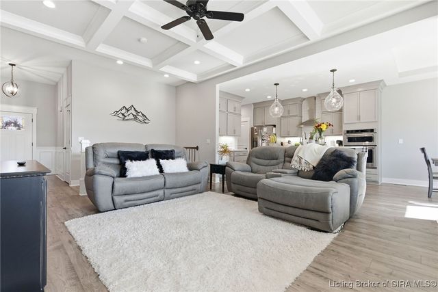 4013 Williams Crossing Way, Jeffersonville, IN 47130