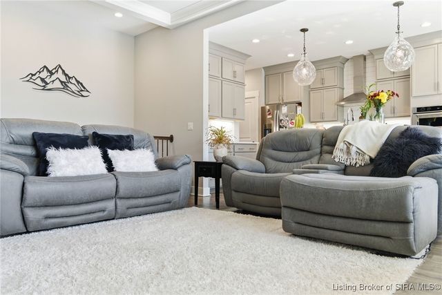 4013 Williams Crossing Way, Jeffersonville, IN 47130