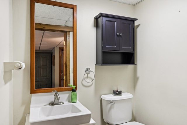 10 Old Coach Road, Atkinson, NH 03811