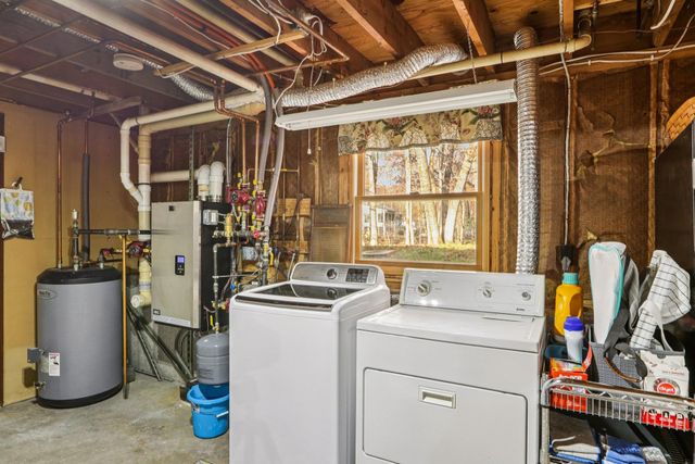 10 Old Coach Road, Atkinson, NH 03811