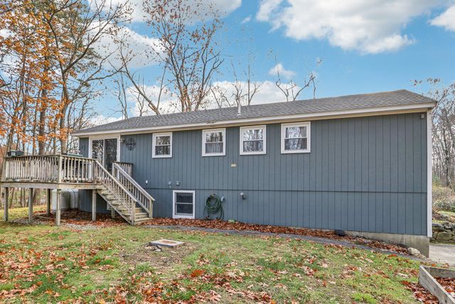 10 Old Coach Road, Atkinson, NH 03811