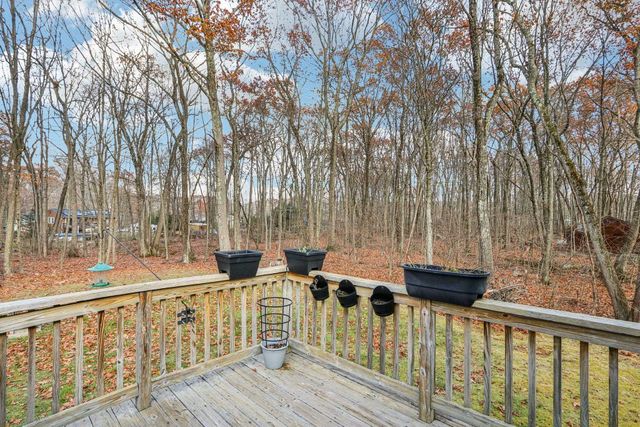 10 Old Coach Road, Atkinson, NH 03811