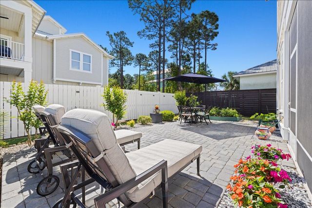 94 Lakeland Drive, Miramar Beach, FL 32550