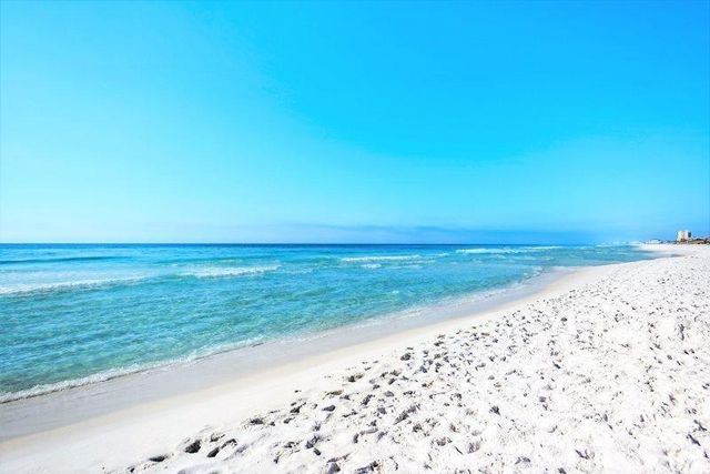 94 Lakeland Drive, Miramar Beach, FL 32550