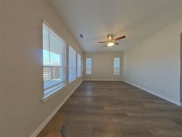 727 Lacewing Drive, Arlington, TX 76005