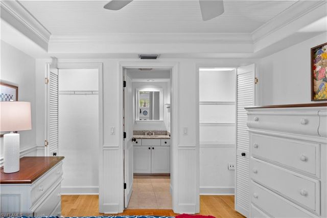 320 14th AVE S # 320C, Naples, FL 34102