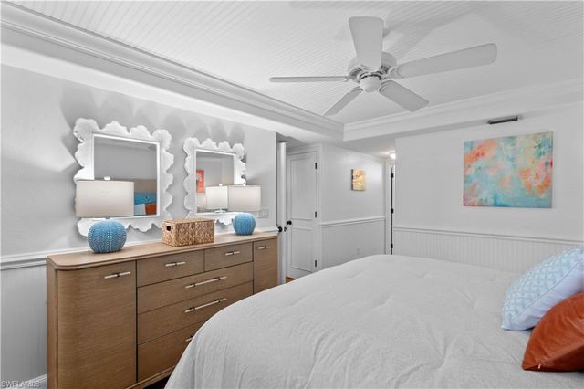 320 14th AVE S # 320C, Naples, FL 34102