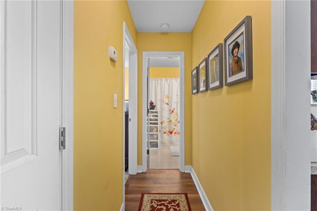 1878 Camden Forest Drive, Winston-salem, NC 27127