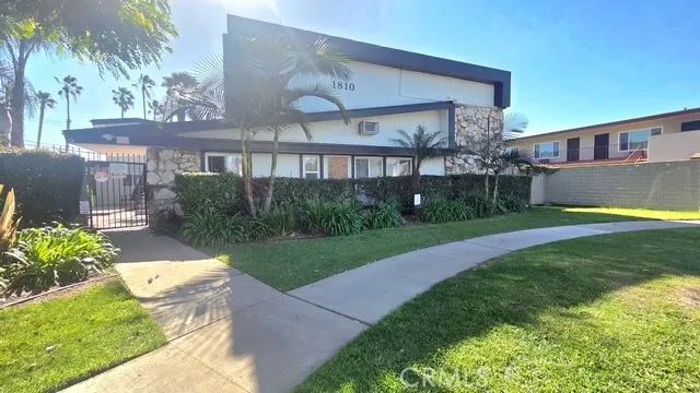 1810 W Sallie 7, Anaheim, CA 92804