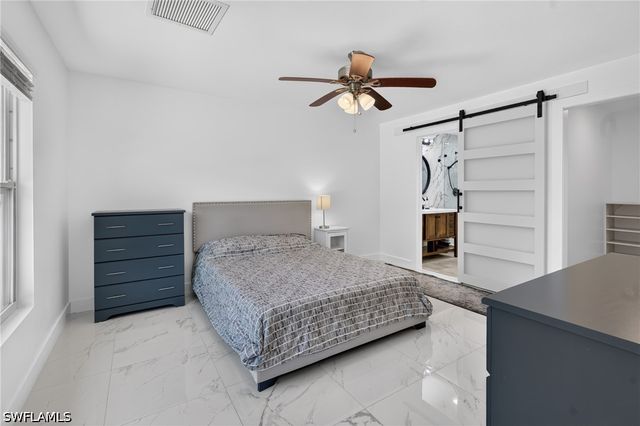 6055 Macbeth LN, Fort Myers, FL 33908