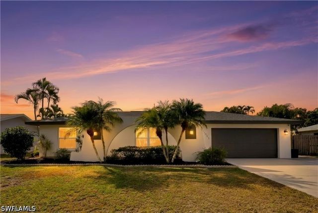 6055 Macbeth LN, Fort Myers, FL 33908