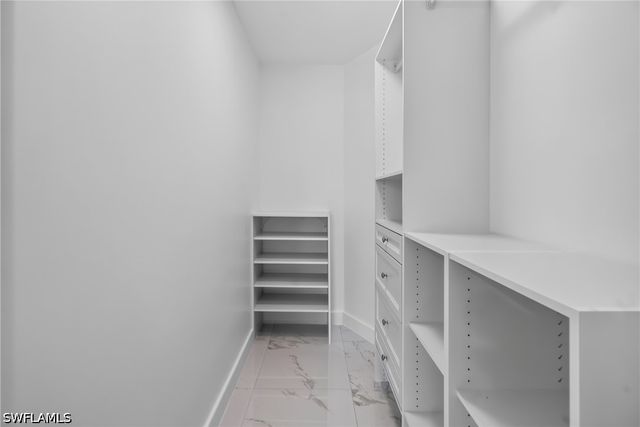 6055 Macbeth LN, Fort Myers, FL 33908