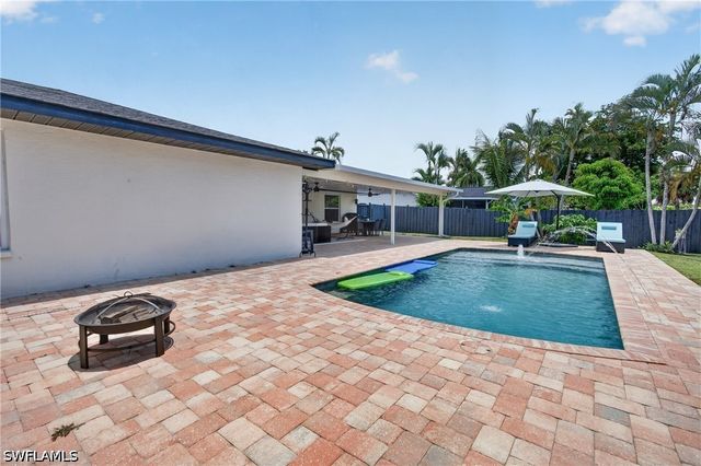6055 Macbeth LN, Fort Myers, FL 33908