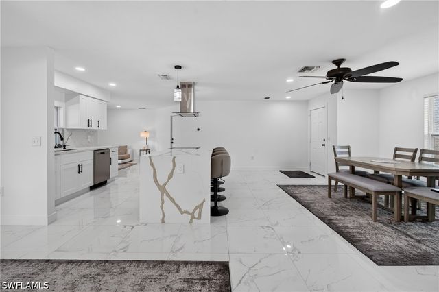 6055 Macbeth LN, Fort Myers, FL 33908