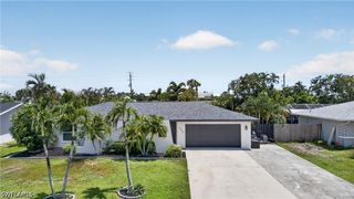 6055 Macbeth LN, Fort Myers, FL 33908