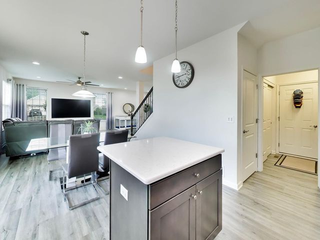 1894 Alta Drive, Volo, IL 60020