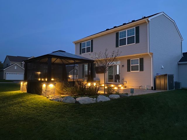 1894 Alta Drive, Volo, IL 60020