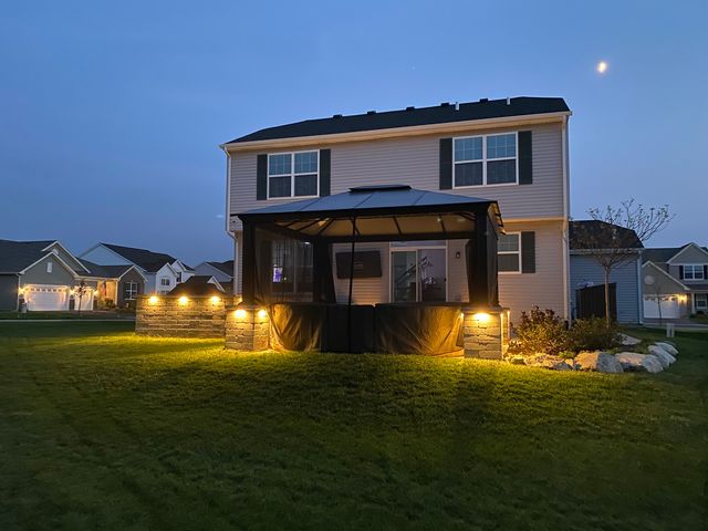 1894 Alta Drive, Volo, IL 60020