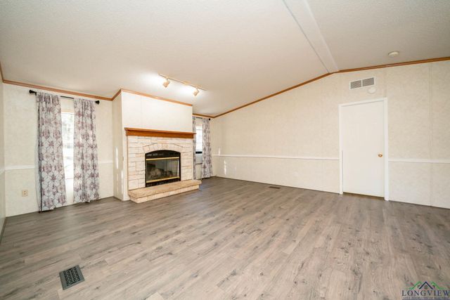 486 Strickland Hills Rd, Longview, TX 75605