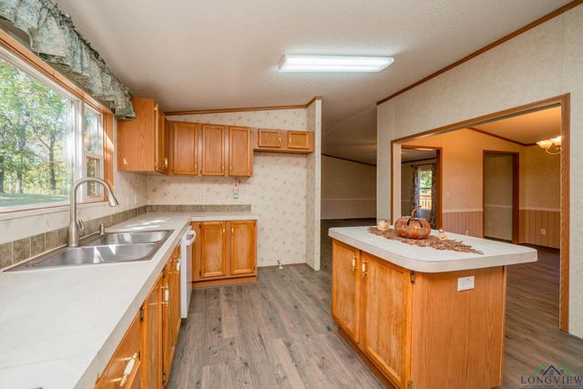 486 Strickland Hills Rd, Longview, TX 75605