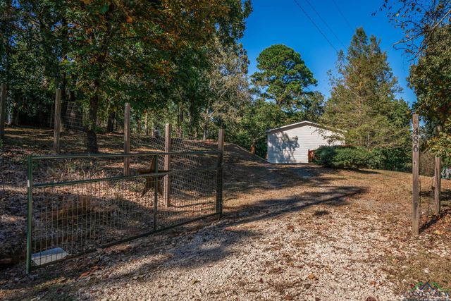 486 Strickland Hills Rd, Longview, TX 75605