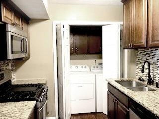 511 Park Ridge Circle, Marietta, GA 30068