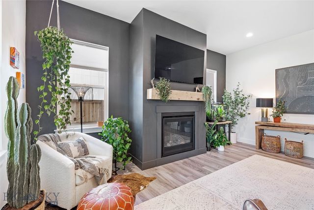 1711 Wyatt Earp Court, Belgrade, MT 59714