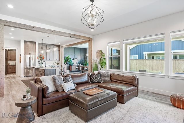 1711 Wyatt Earp Court, Belgrade, MT 59714