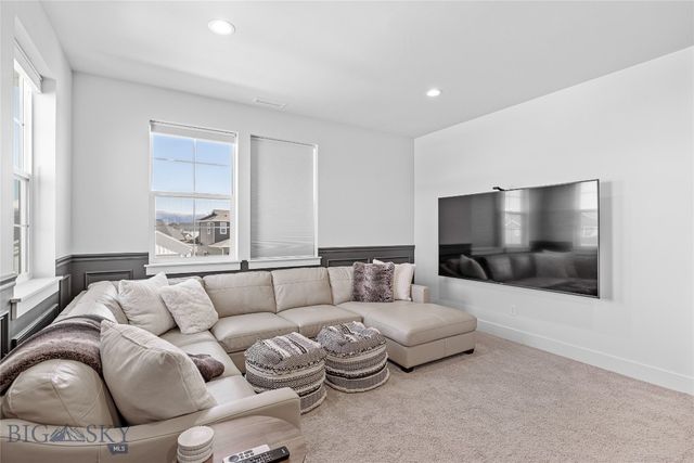 1711 Wyatt Earp Court, Belgrade, MT 59714