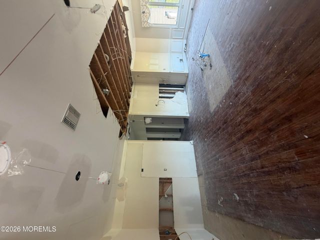 51 Mccaffery Road, Manalapan, NJ 07726