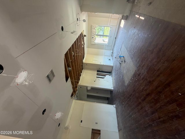 51 Mccaffery Road, Manalapan, NJ 07726