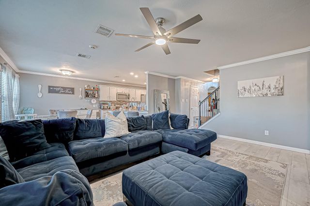17923 Cypress Side Drive, Cypress, TX 77433